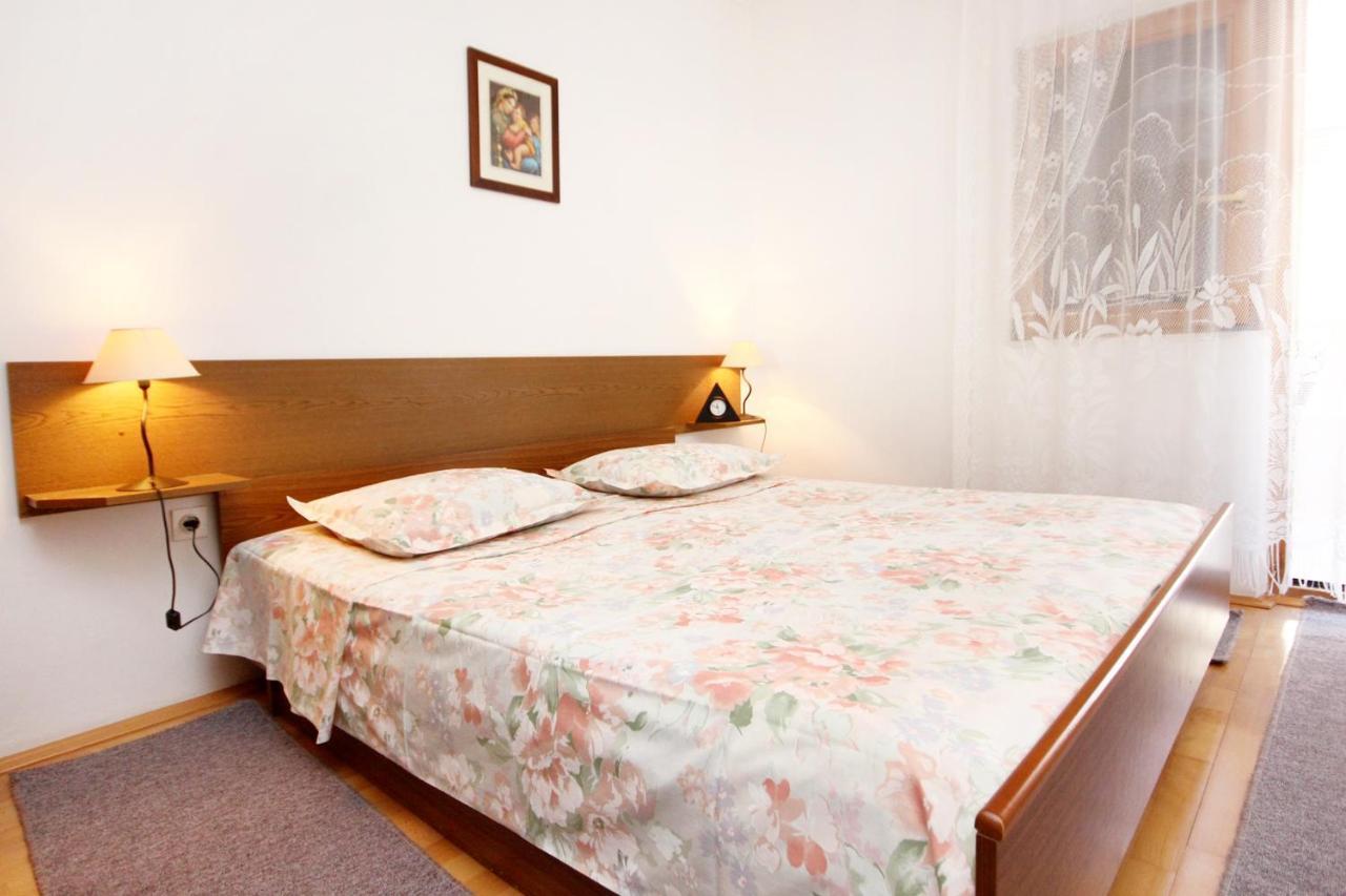 Apartments By The Sea Sevid, Trogir - 9468 Exteriör bild