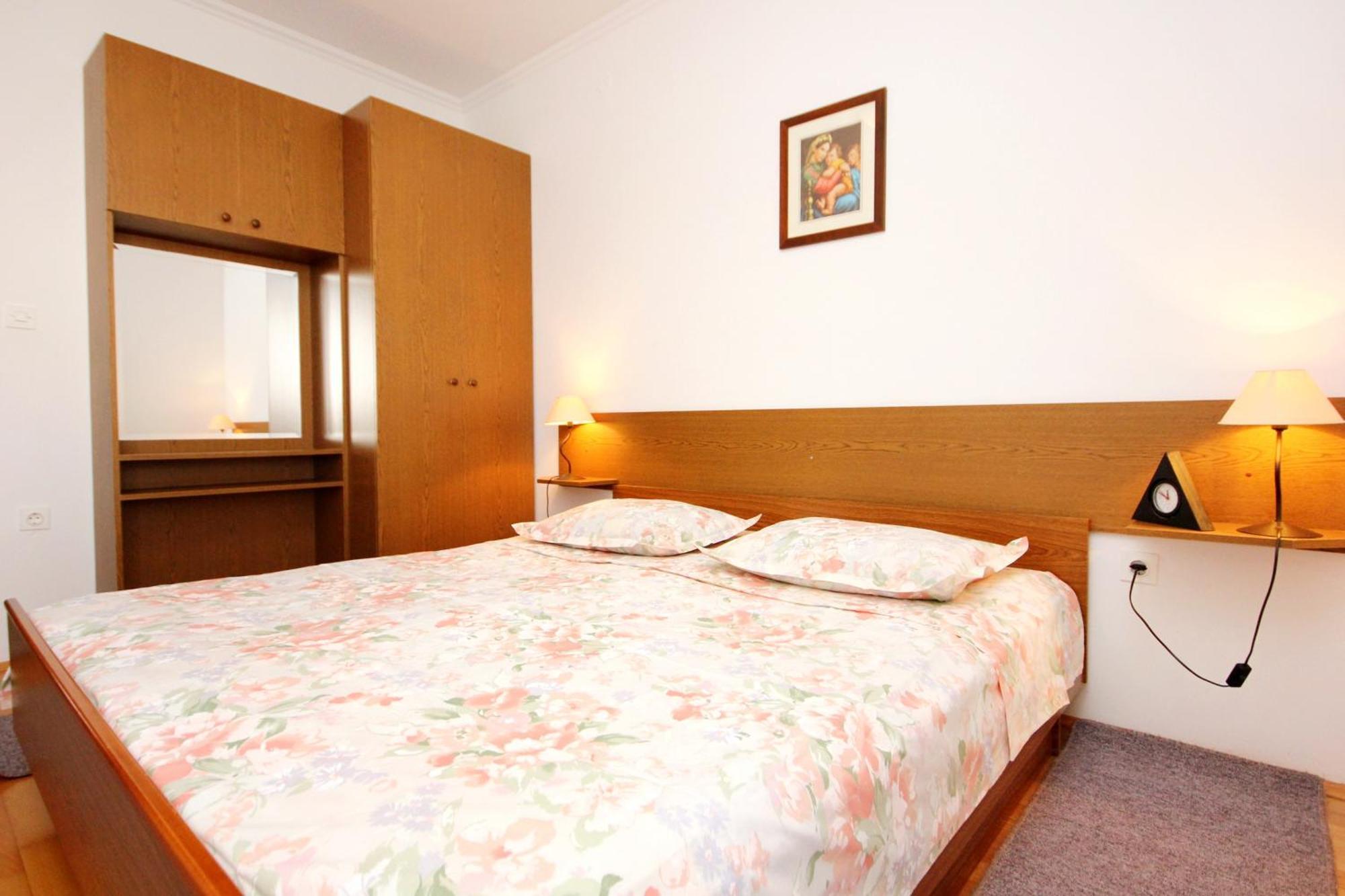 Apartments By The Sea Sevid, Trogir - 9468 Rum bild