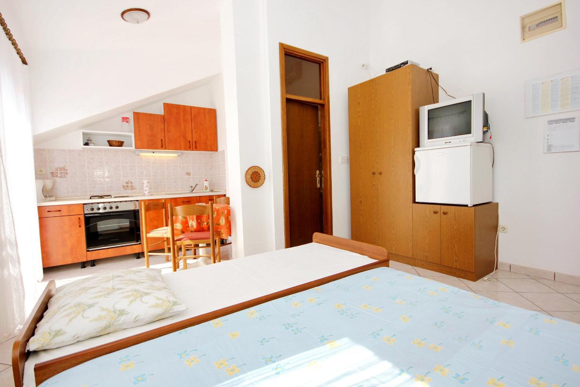 Apartments By The Sea Sevid, Trogir - 9468 Exteriör bild